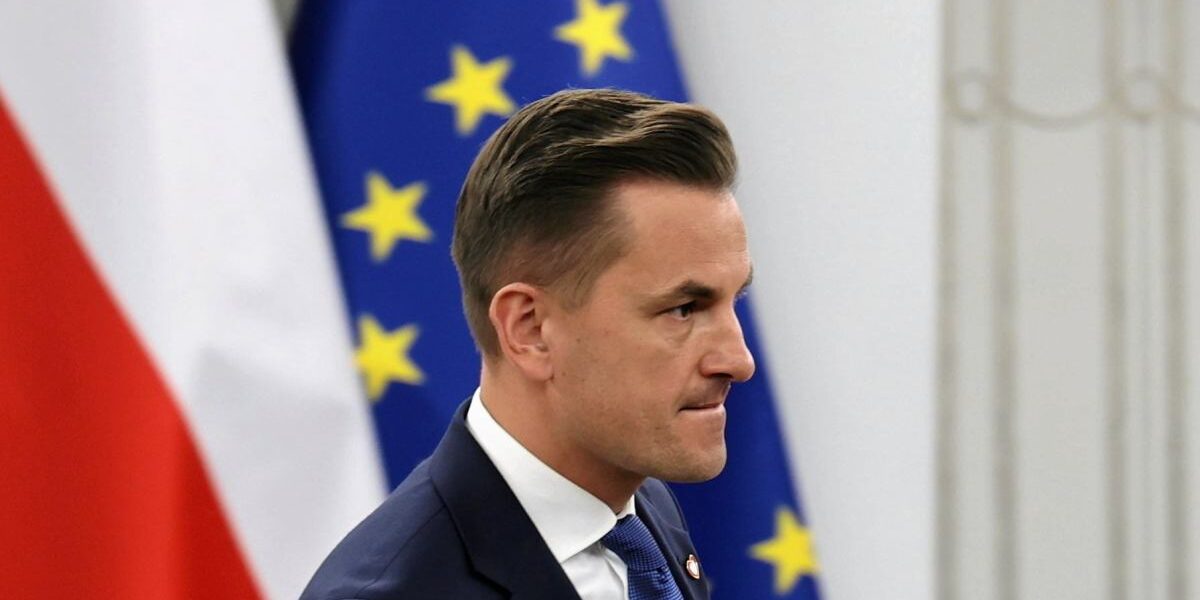 Polonya Adalet Bakan Yardımcısı Arkadiusz Myrcha Hakkında Seçim Yasaklarını İhlal İddiasıyla İdari İşlem Başlatıldı