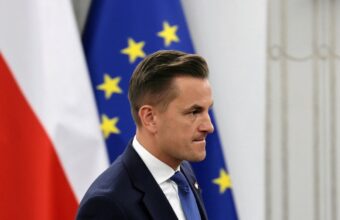 Polonya Adalet Bakan Yardımcısı Arkadiusz Myrcha Hakkında Seçim Yasaklarını İhlal İddiasıyla İdari İşlem Başlatıldı
