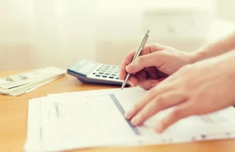 Polonya’da Artan Vergi Yükü Çalışanları B2B Modeline Yöneltiyor