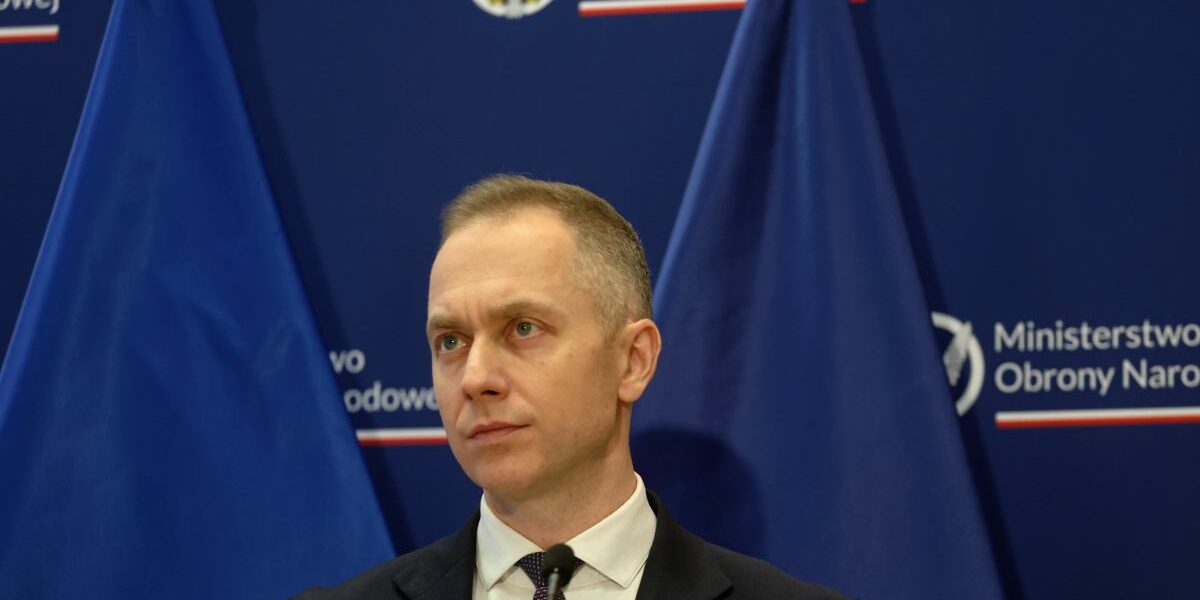Polonya Hükümeti ile Cumhurbaşkanlığı Arasında “Patriot” Gerilimi ve Sorumluluk Tartışması