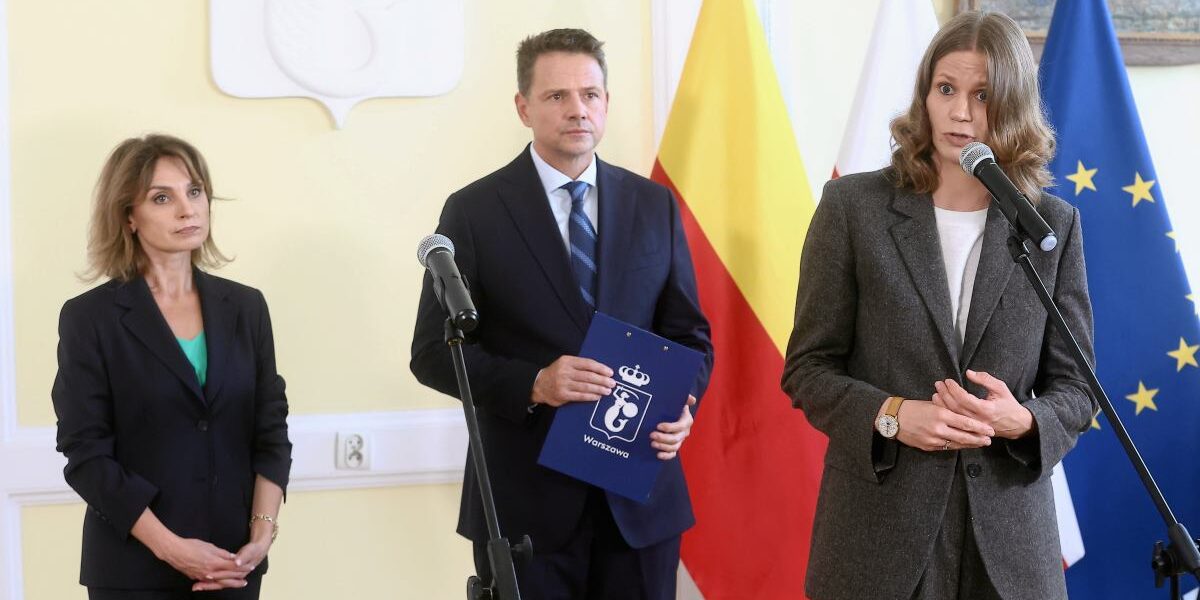 Varşova Belediye Başkanı Trzaskowski İki Yeni Belediye Başkan Yardımcısını Atadı