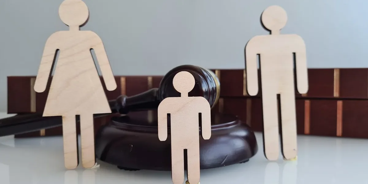 Adalet Bakanlığı Aile Hukukunda Reform İçin Çalışıyor: Nafaka ve Ortak Velayet Düzenlemesi Yolda