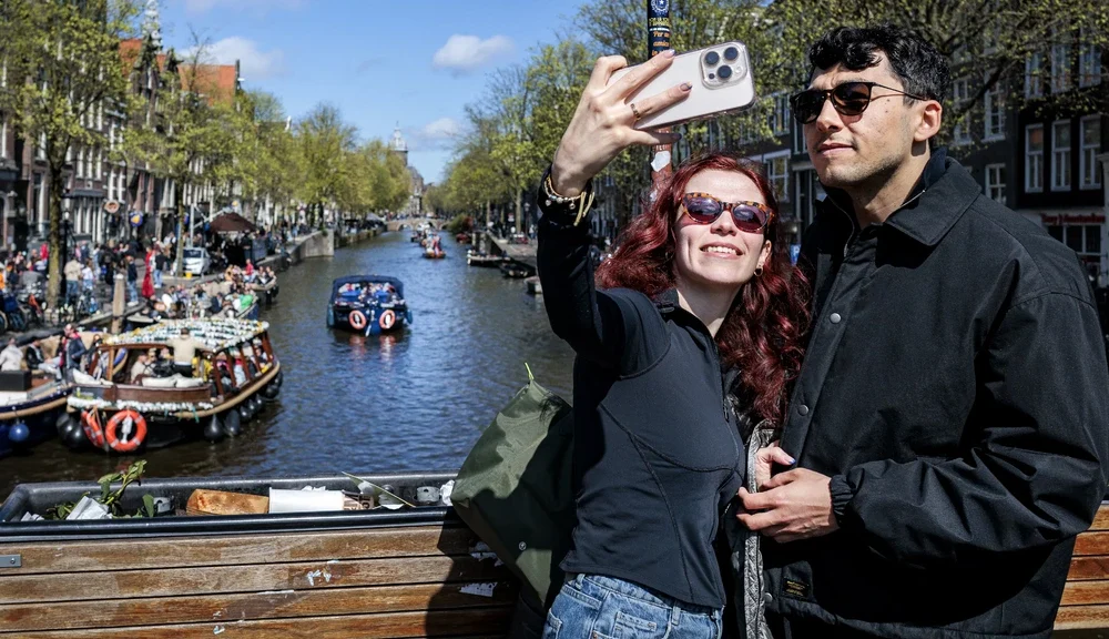 Amsterdam’da Turizm Vergisi 2031’e Kadar Yüzde 20’ye Yükseltilecek