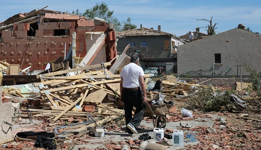 Avrupa’da Hortum Gerçeği: Fransa’daki Yıkımın Ardından Uzmanlardan Uyarı