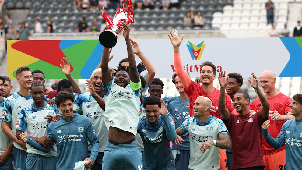 Bayer Leverkusen’in Yeni Kaptanı Edmond Tapsoba Hedeflerini ve Yeni Rolünü Anlattı