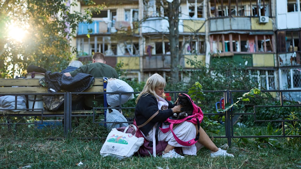 Kiev’e Düzenlenen Gece Saldırılarında En Az 13 Sivil Hayatını Kaybetti