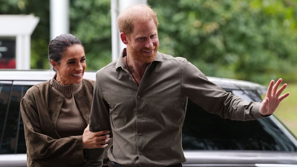 Prens Harry ve Meghan Markle İngiltere’ye Dönme Kararı Aldı