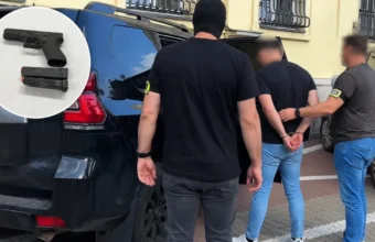 Varşova’da Silah ve Mühimmat Ele Geçirildi: Üç Rus Vatandaşı Gözaltına Alındı