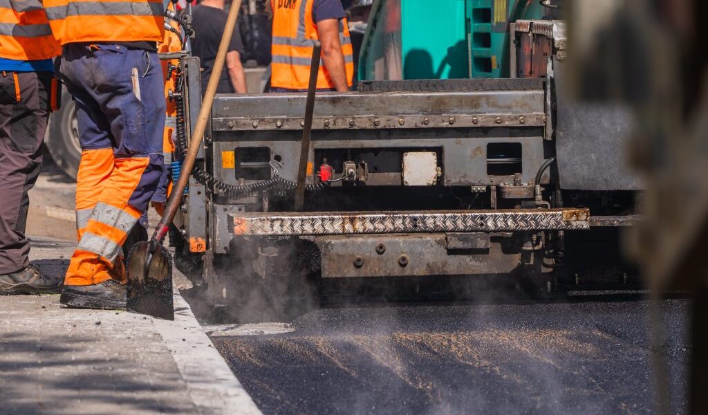Varşova’da Wisłostrady Caddesi’nin Śródmieście Yönündeki Kesiminde Yol Yenileme Çalışmaları Başlıyor