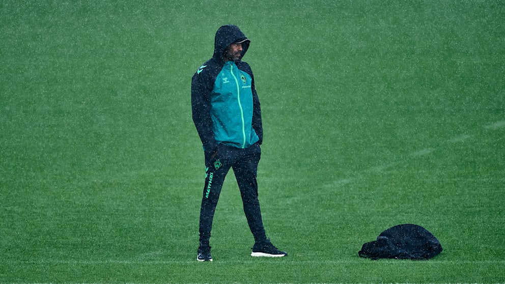 Werder Bremen’de Daniel Thioune’den Rezerv Oyunculara Uyarı