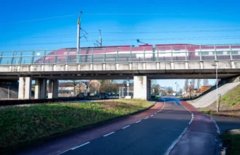 Yüksek Hızlı Tren Hattındaki Onarım Çalışmaları Planlanandan Uzun Sürecek
